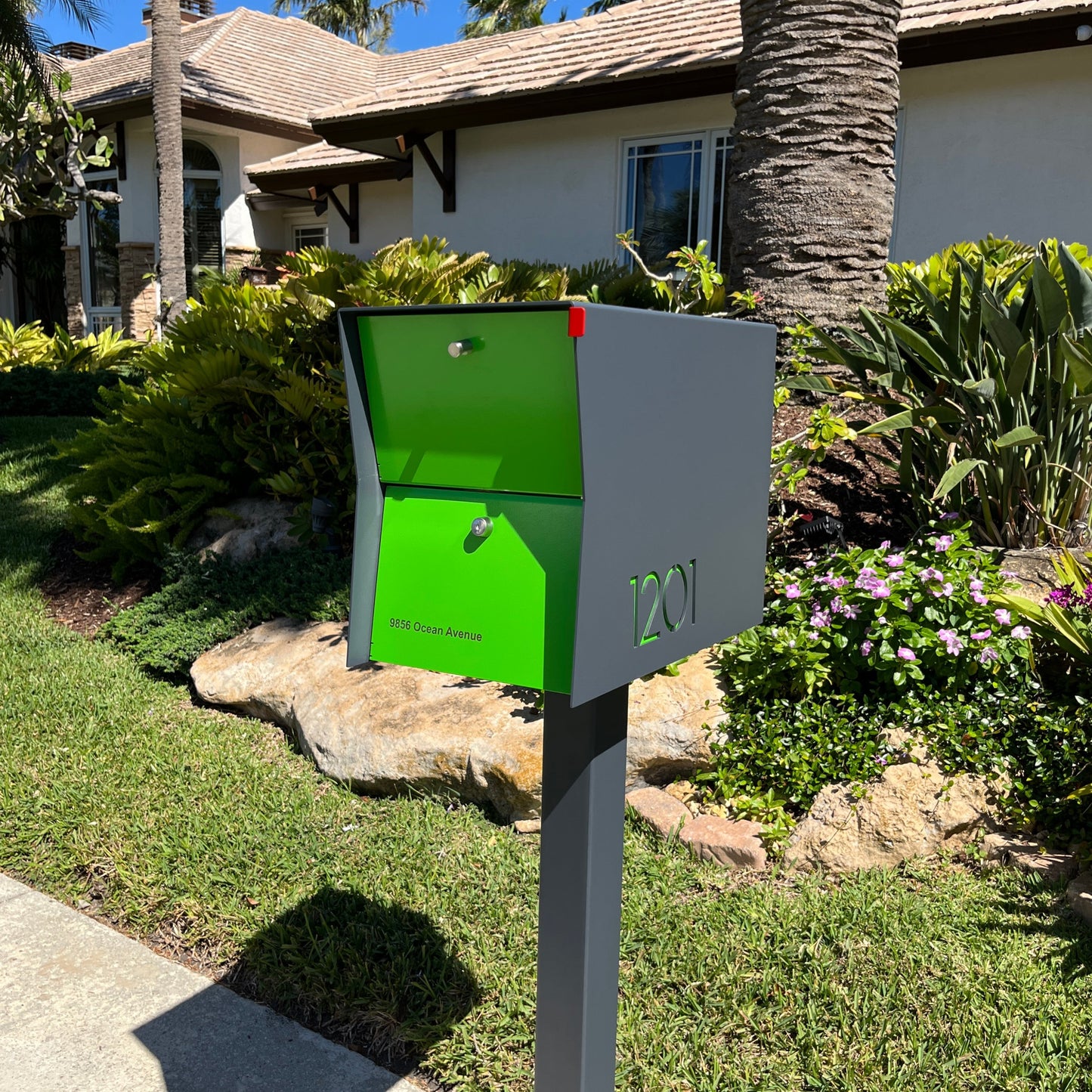 NEW! The Retrobox Locking Package Dropbox in GRAY- Modern Mailbox
