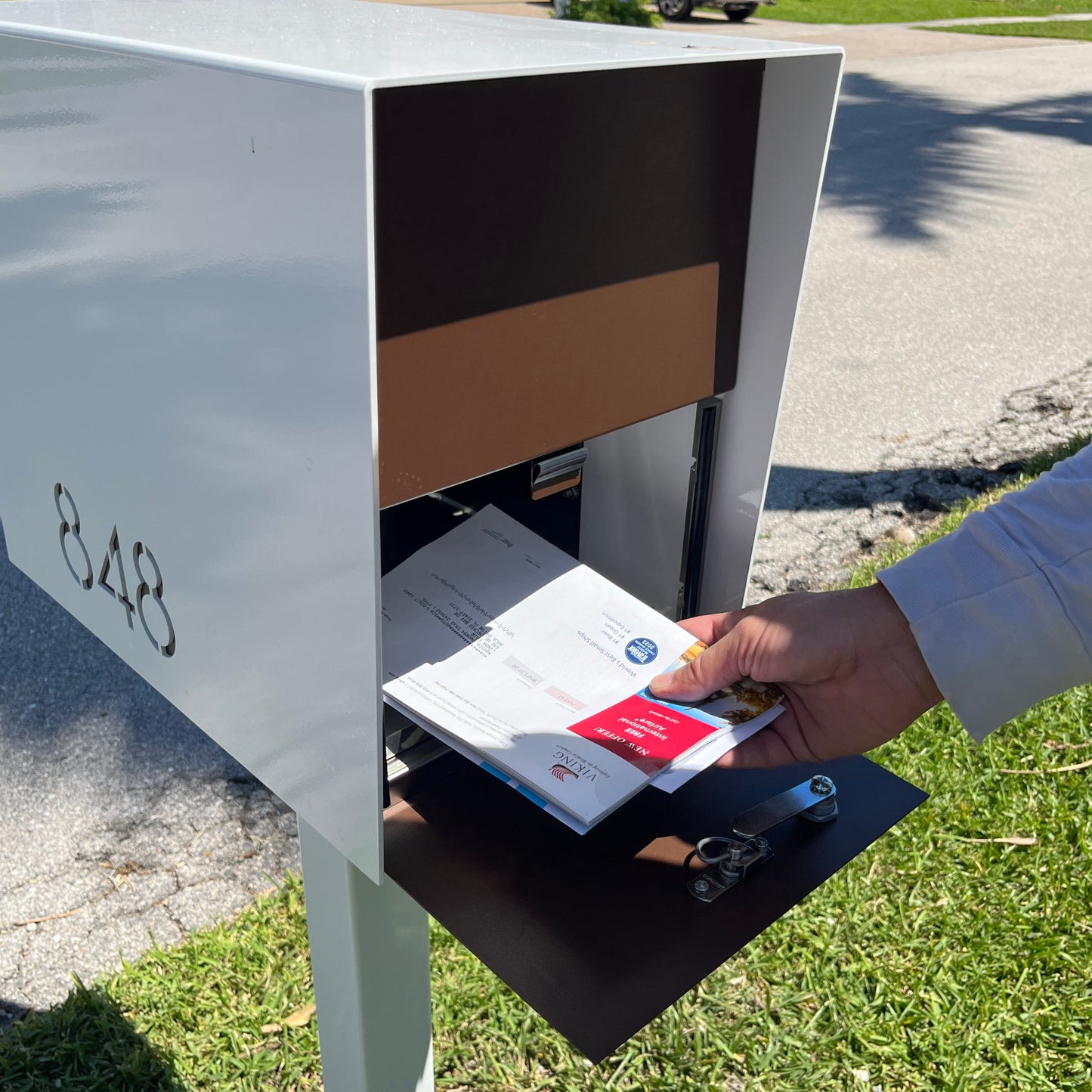 NEW! The UpTown Box Locking Package Dropbox in ARCTIC WHITE - Modern Mailbox